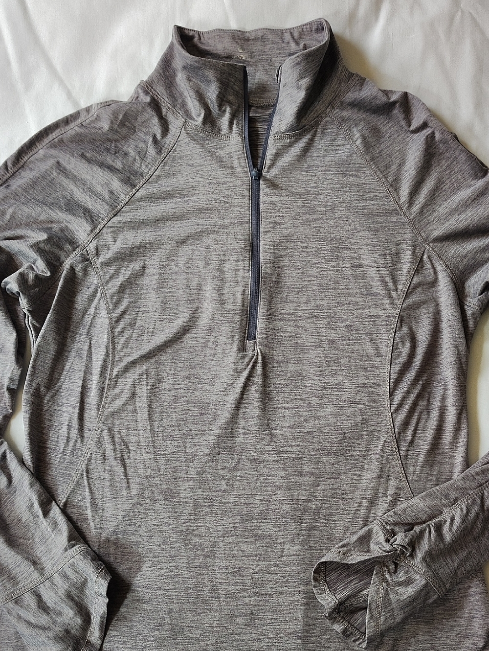Apana Heathered Light Gray Purple Tone Performance Top Large EUC